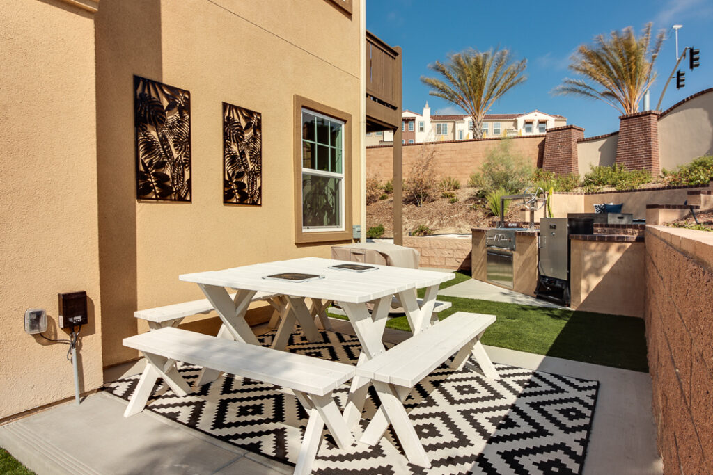 Outdoor Dining Area