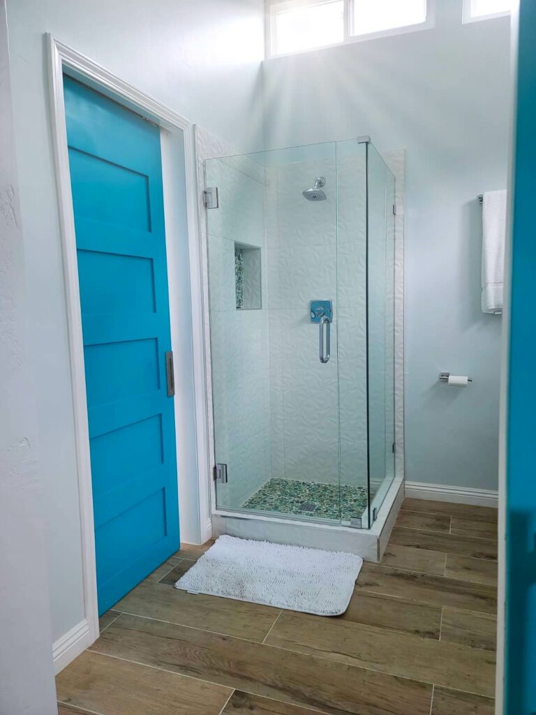 Casita Shower