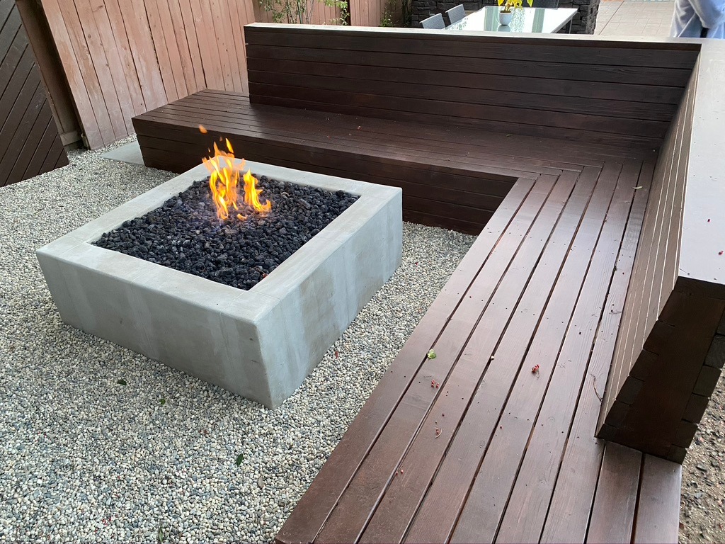 Seating Area and Fire Pit 92117