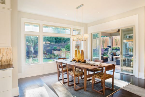 Elegant,Dining,Room,In,New,Luxury,Home Elegant,Dining,Room,In,New,Luxury,Home